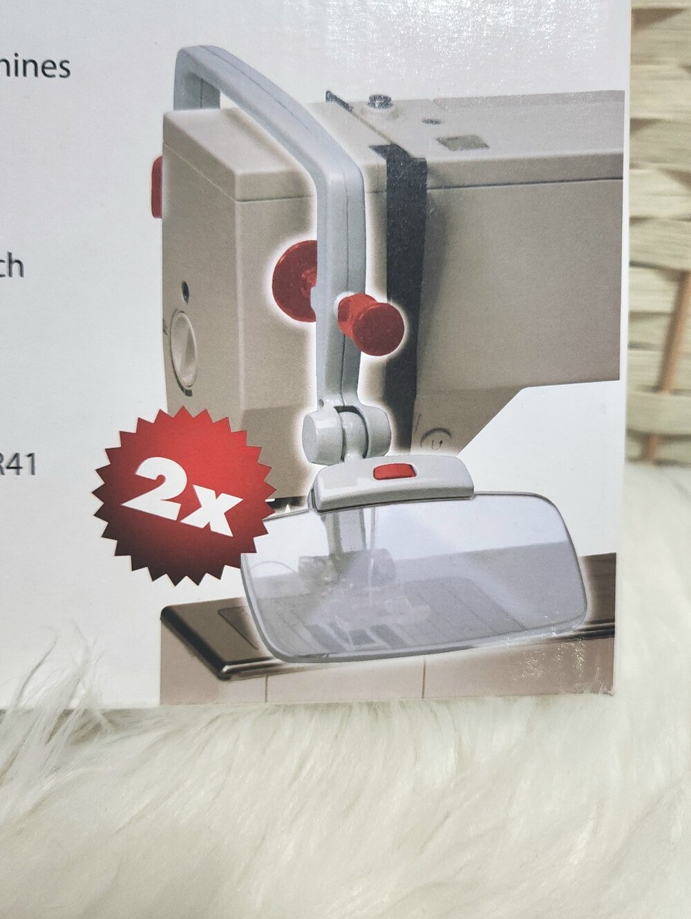 NIB Simplicity Sewing Machine Magnifier Universal - Picture 2 of 5